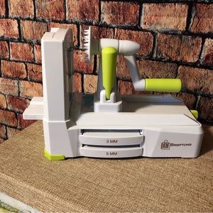 Brighton 5 Blade Spiralizer